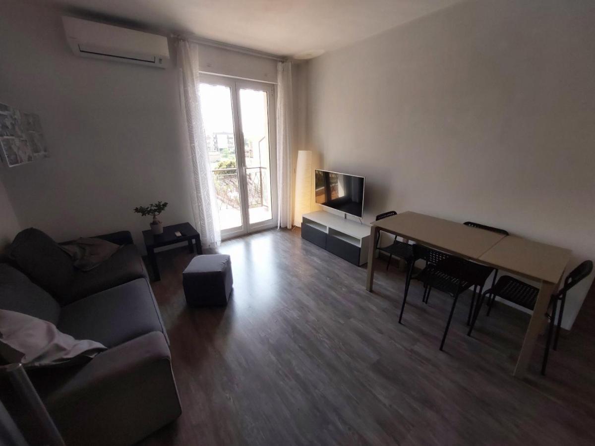 Apartamento Casa Laura Ventimiglia Exterior foto